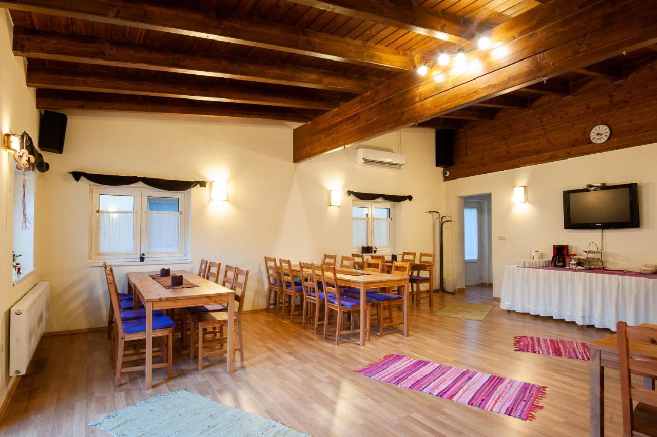 Hotel Haus Alpenblick Moelltal Flattach Esterno foto
