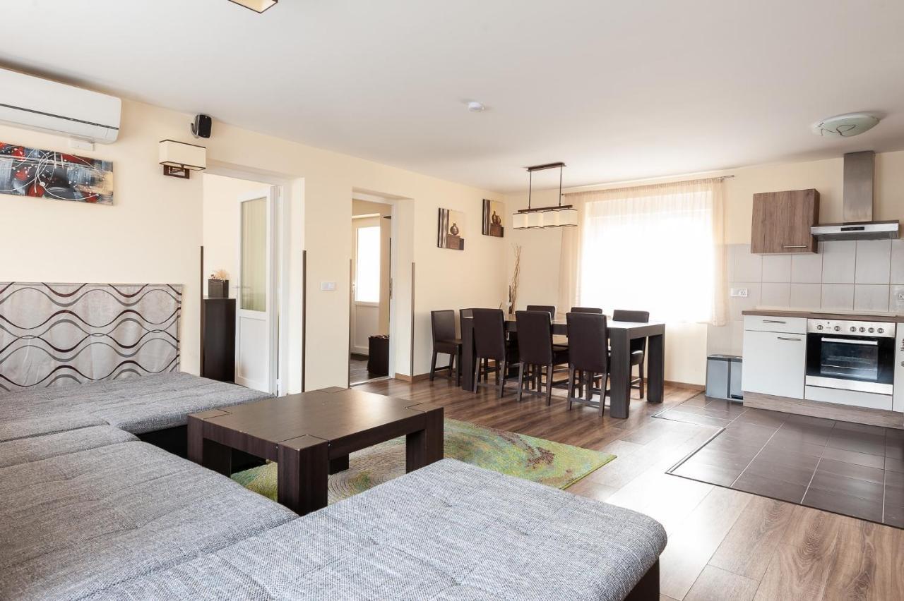 Hotel Haus Alpenblick Moelltal Flattach Esterno foto
