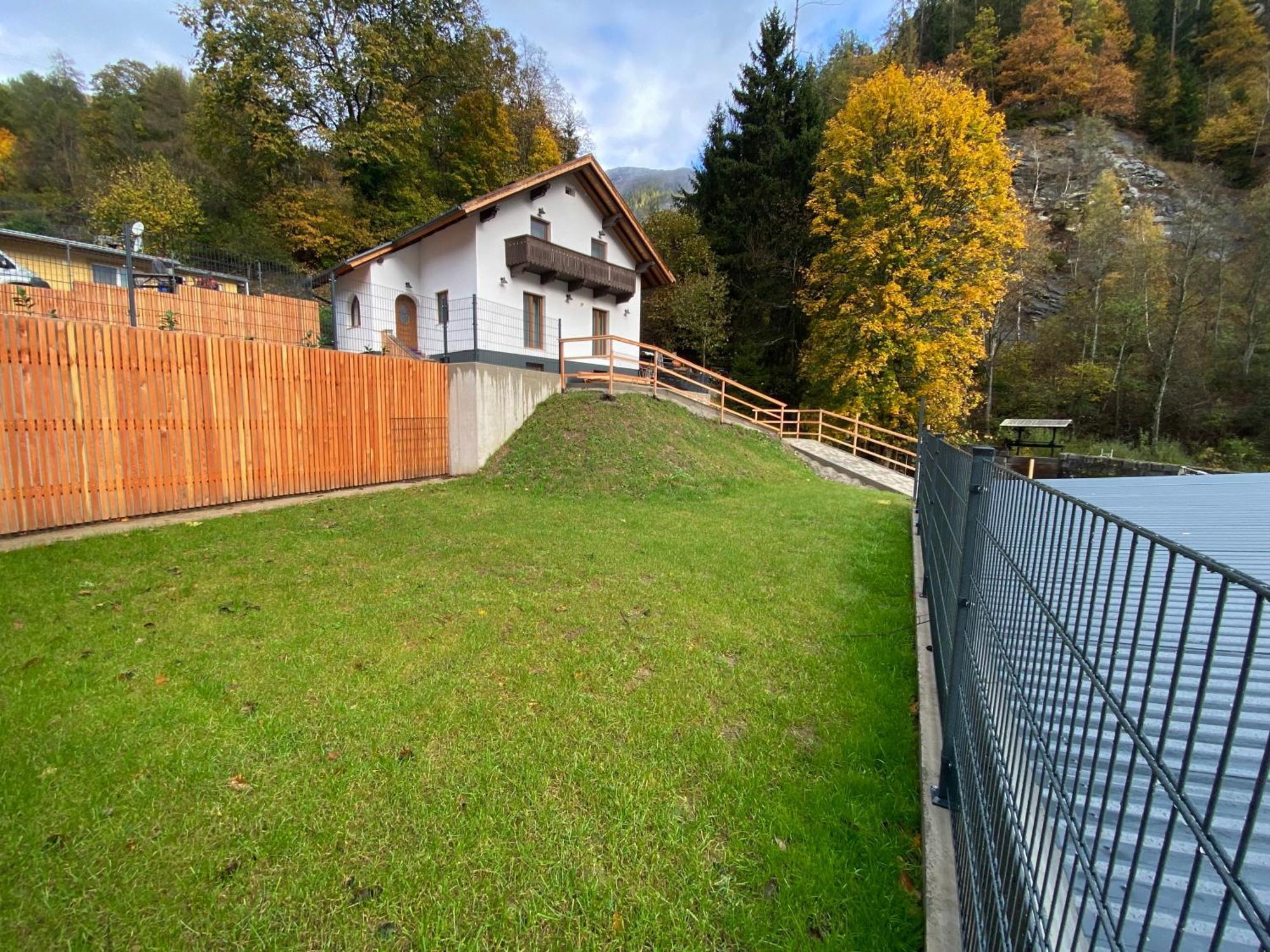 Hotel Haus Alpenblick Moelltal Flattach Esterno foto