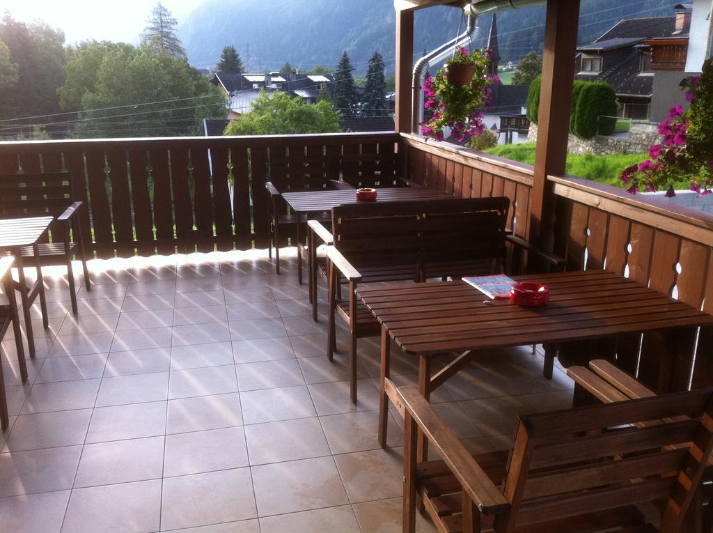 Hotel Haus Alpenblick Moelltal Flattach Esterno foto
